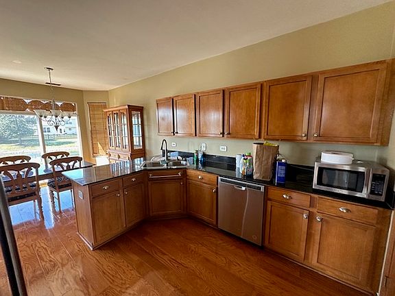 3rd image of 5120 New Haven Ct #5120