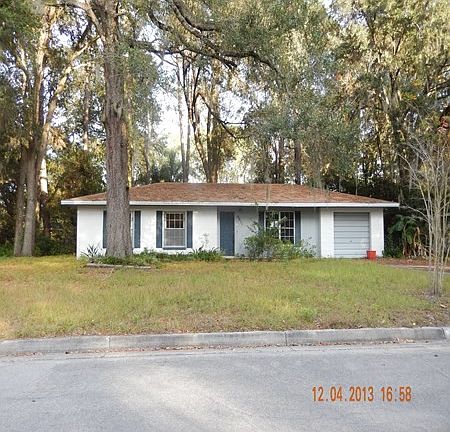 3rd image of 4611 NW 29th Ter