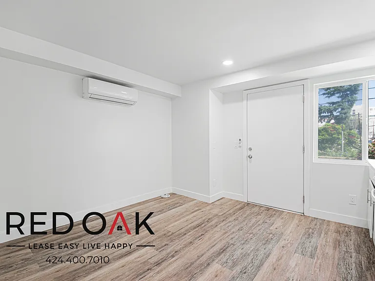 254 S Carondelet St #260-11 — Photo 3
