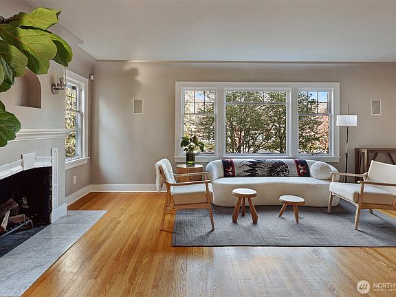 4th image of 719 35th Avenue