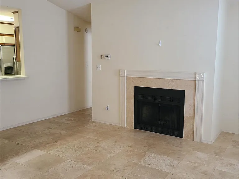 5051 Grande Dr #I1 — Photo 2