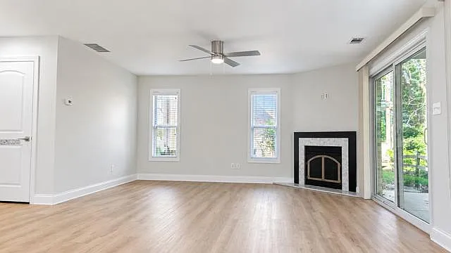 1489-1555 Janice Drive - 1491 Janice Drive — Photo 2