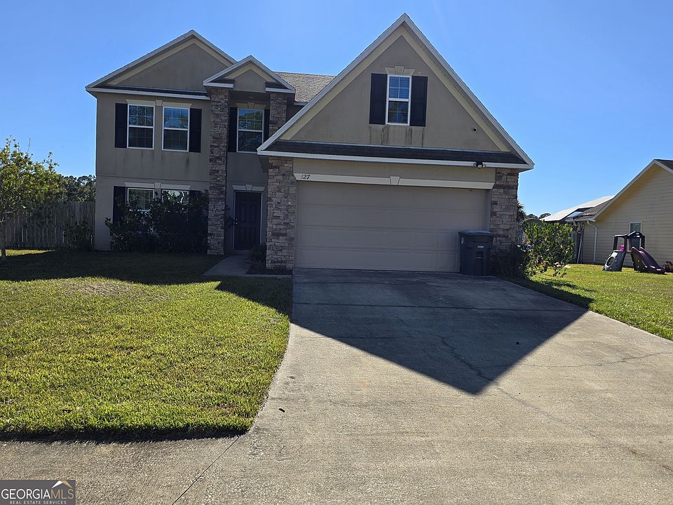 1st image of 127 Cedar Circle Dr
