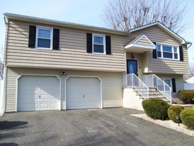 4 Union Hill Ln, Hazlet, NJ, 07730