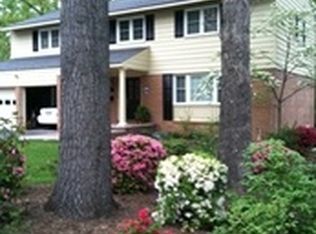 6013 Sherborn Ln, Springfield, VA 22152