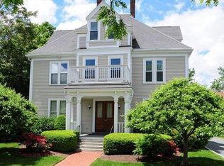 3 Waban St APT 2, Wellesley, MA 02482