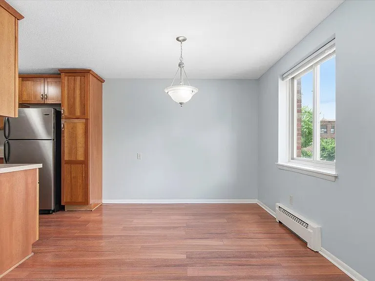 4400 Upton Ave S #202 — Photo 8