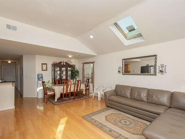176 Manhattan Ave #2 — Photo 1