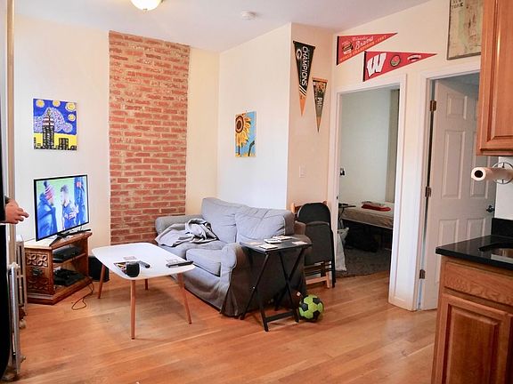 3rd image of 136 McKibben St APT 9