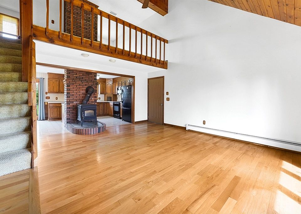 405 Fuller St, Ludlow, MA 01056 Zillow