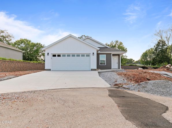 1335 Sunrise Ct, Carthage, MO 64836