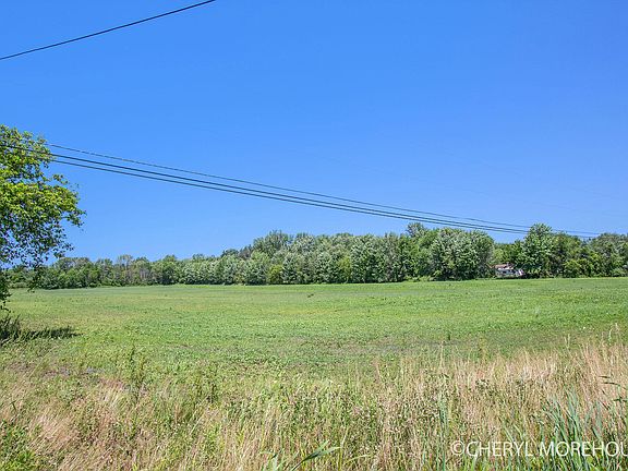3rd image of 3179 84th St SE