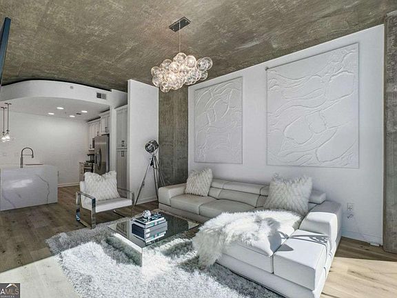 5th image of 400 W Peachtree St NW Unit 705