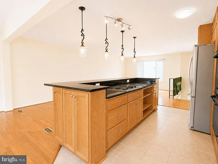 13354 Jasper Ct — Photo 5