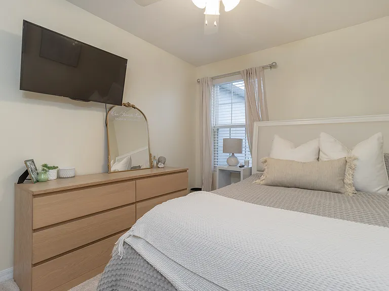 7013 Summer Holly Pl — Photo 15