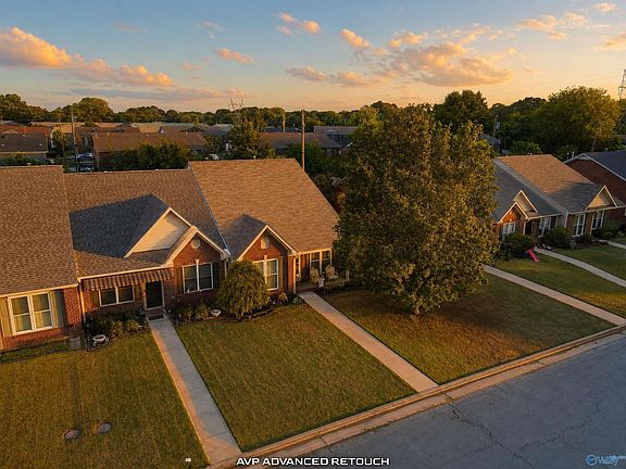 3rd image of 2419 Harpeth Pl SW