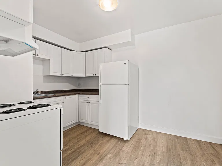 5407 Empress St — Photo 14