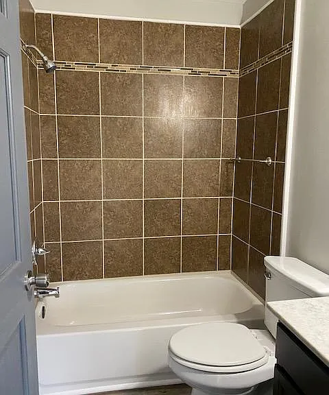 40 Pembleton Pl #1 — Photo 6