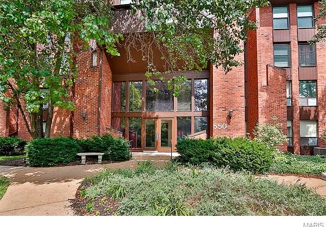 1st image of 550 Coeur De Royale Dr APT 402