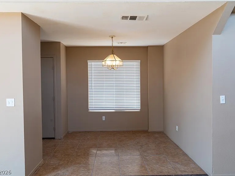 3822 Gulliver St — Photo 6