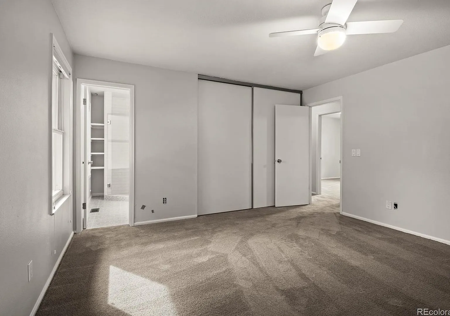 500 Off 1st Month's Rent Beautiful 4 Bed 2.5 Bat Home In Louisville- Available 9/5!! — Photo 3