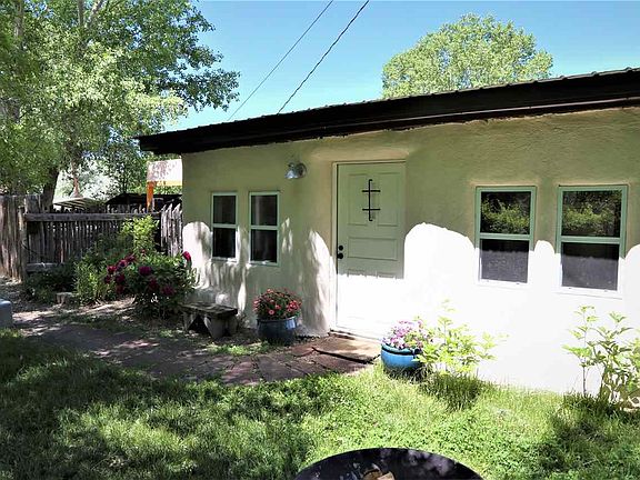 2nd image of 326 Peralta Ln