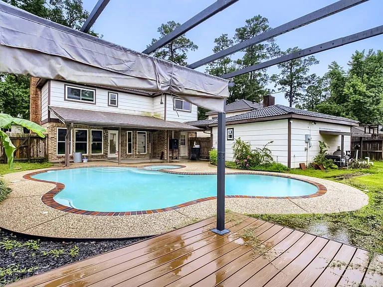 3734 Blue Lake Dr — Photo 2