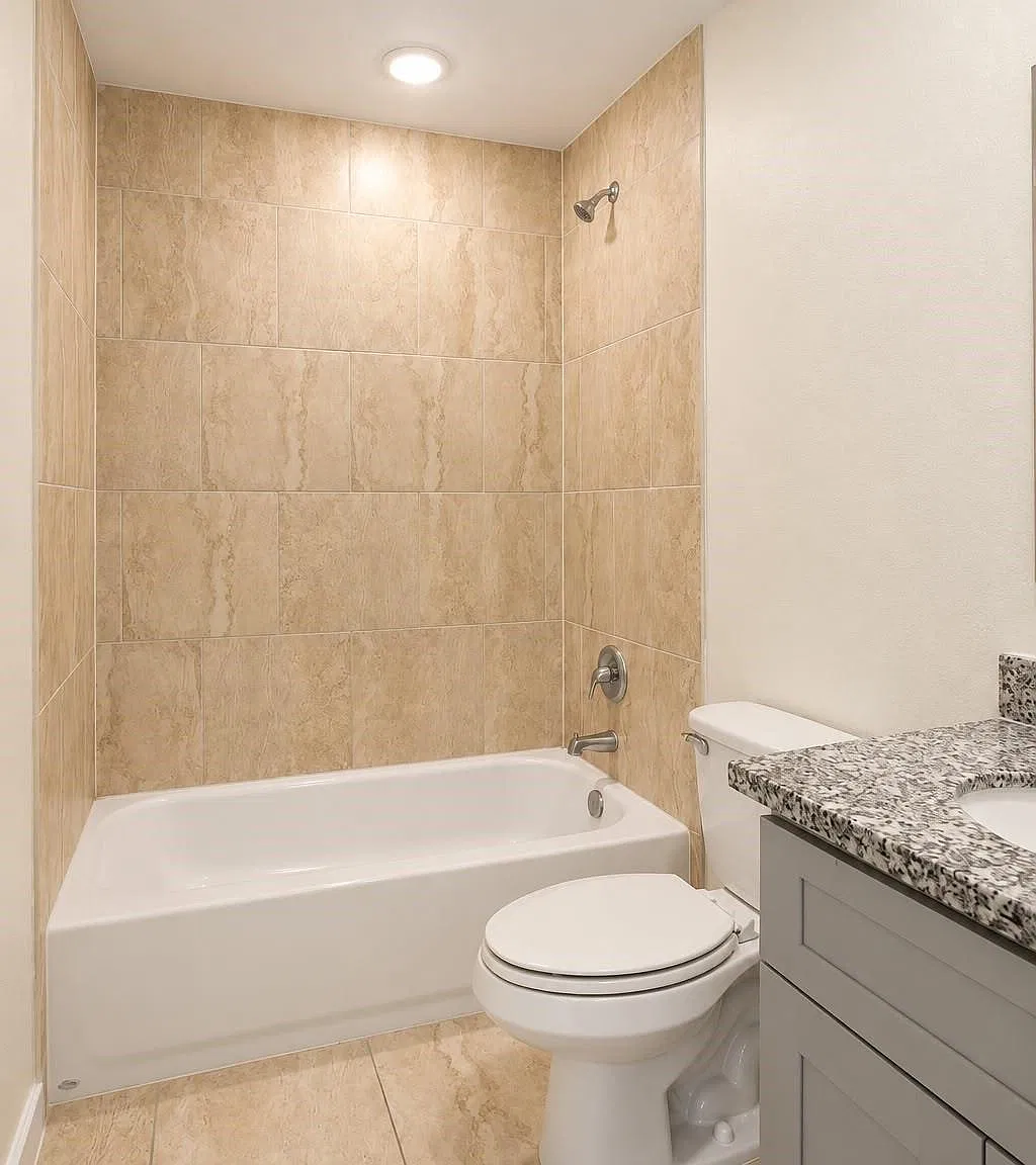 3 bed, 2.0 bath, 2320 sqft, $1,650 — Photo 4