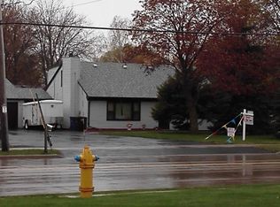 1595 Midway Rd, Menasha, WI 54952