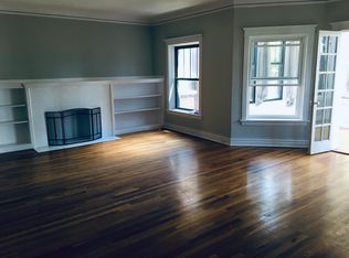 848 W Belle Plaine Ave #2, Chicago, IL 60613
