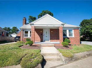 29 Olney Ave, North Providence, RI 02911