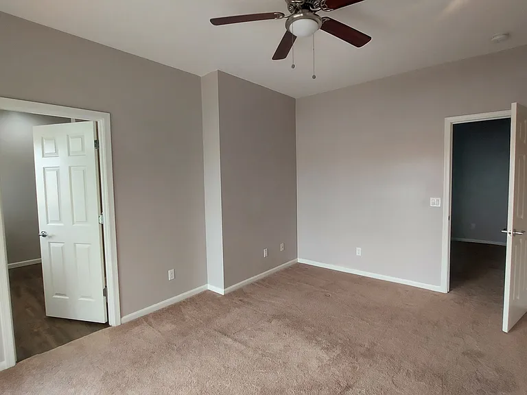 1728 E Ocotillo Rd — Photo 11