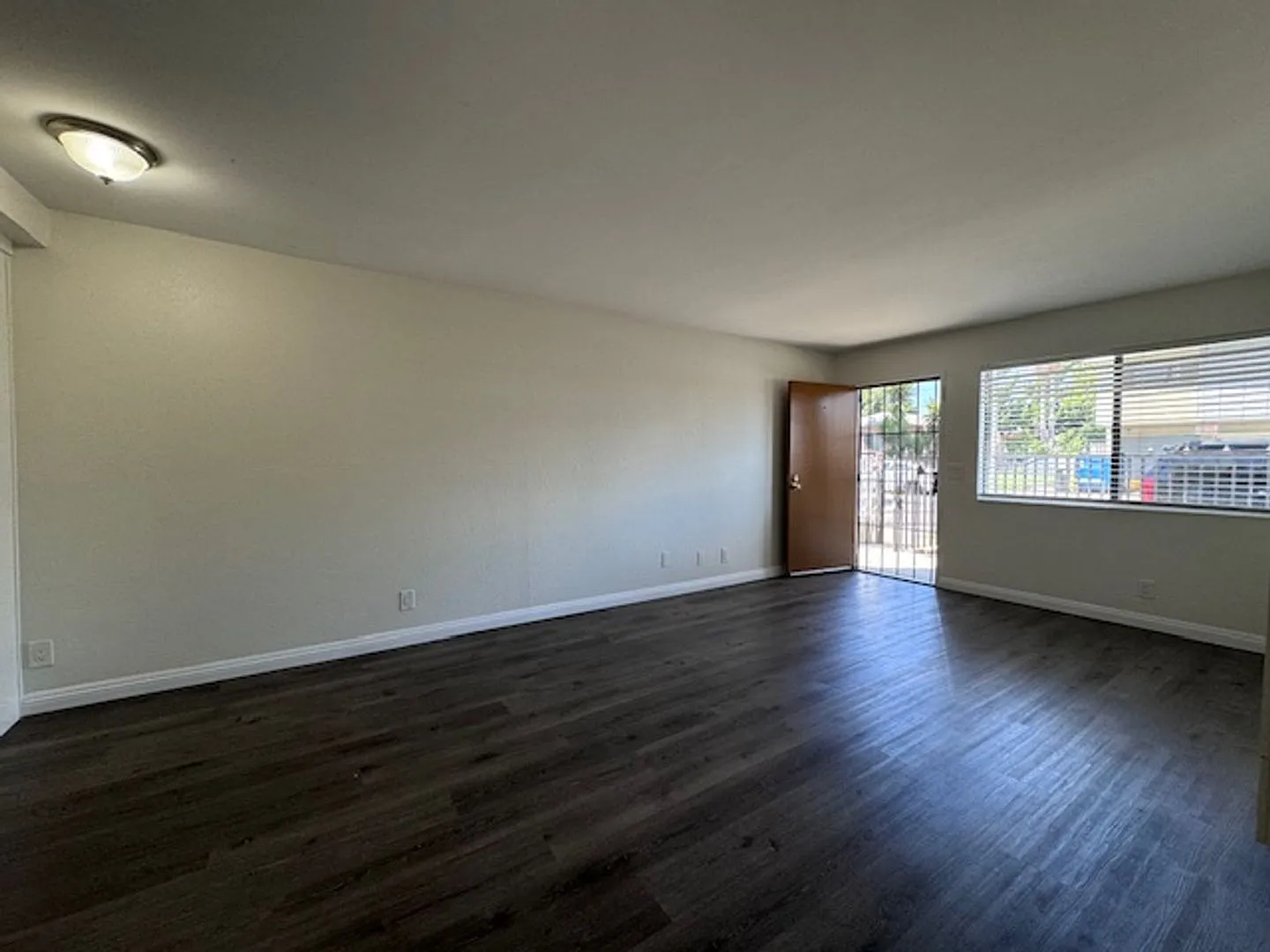 36 E Plymouth St — Photo 4
