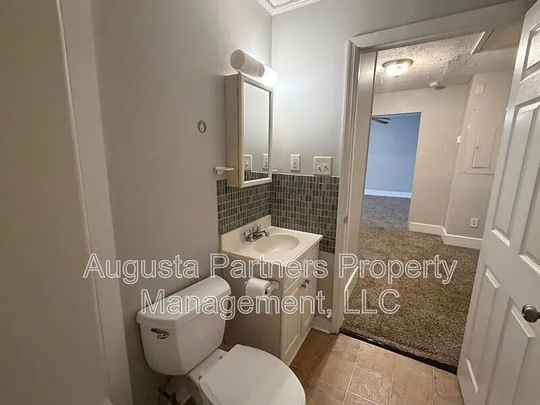 717 Eve St — Photo 14