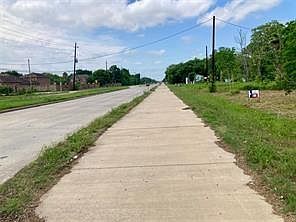 1st image of 4139 County Road 101