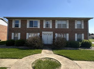 2002 N 15th St APT C, Belleville, IL 62226