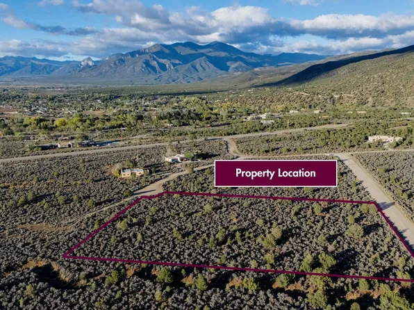 Lot 6 Calle Cuervo, Taos, NM 87571