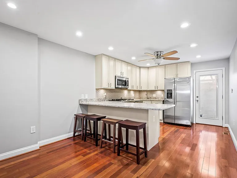38 E Wheeling St — Photo 8
