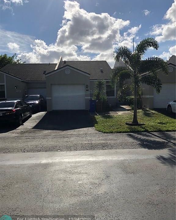 1st image of 1104 NW 50th Dr