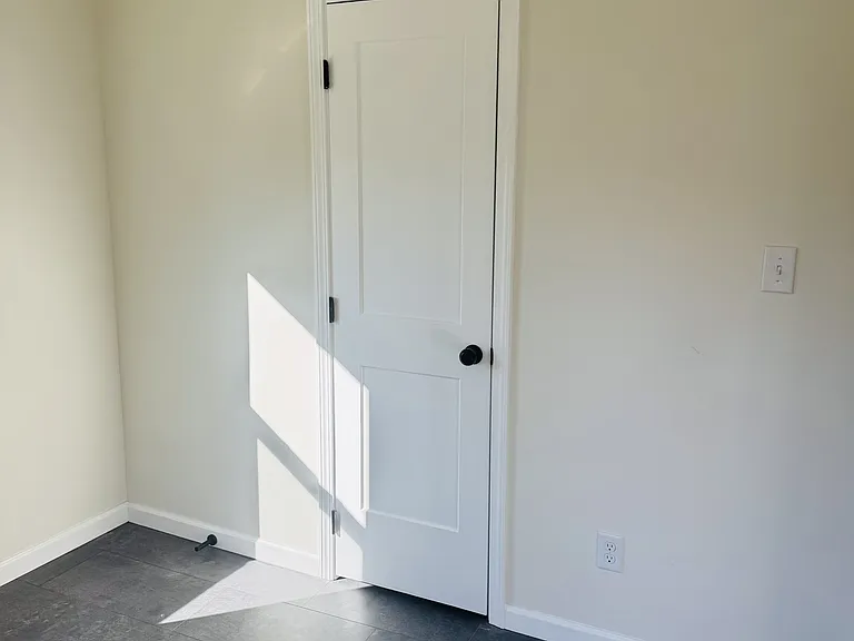 131 Pleasant Ave — Photo 19