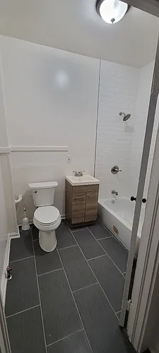 922 N Roman St #922 Photo 1