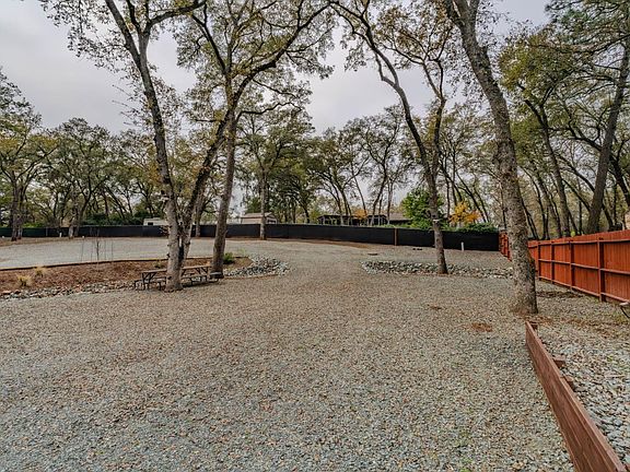 5th image of 7126 Westhill Rd