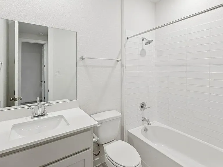 College Square Dr — Photo 5