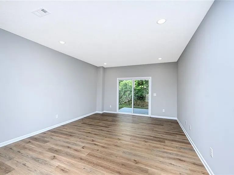 3532 Bushwillow Dr — Photo 10