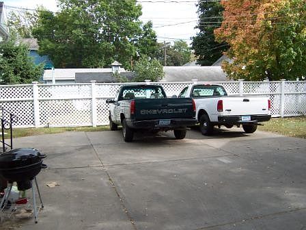2nd image of 717 W 6th St #3
