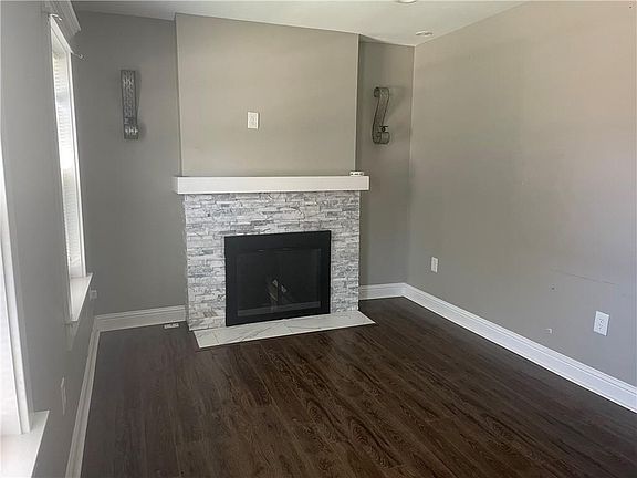 5th image of 333 Barat Ave