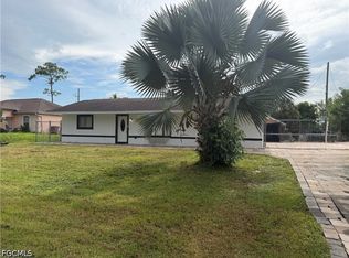 209 Felix Ave N, Lehigh Acres, FL 33971