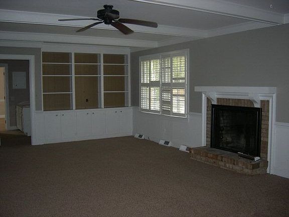 4th image of 104 Tam O Shanter Dr