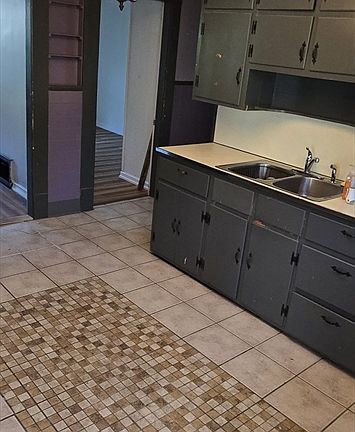 5th image of 20 Rathburn St