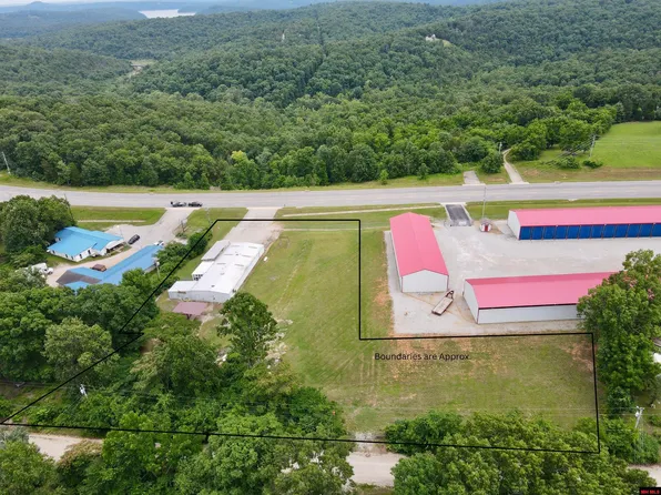 5856 Highway 62 E, Mountain Home, AR 72653